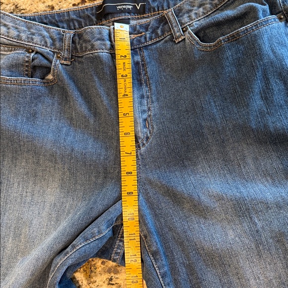 Lane Bryant Venezia Bootcut Jean Women's 14 Regular EUC - Picture 6 of 12